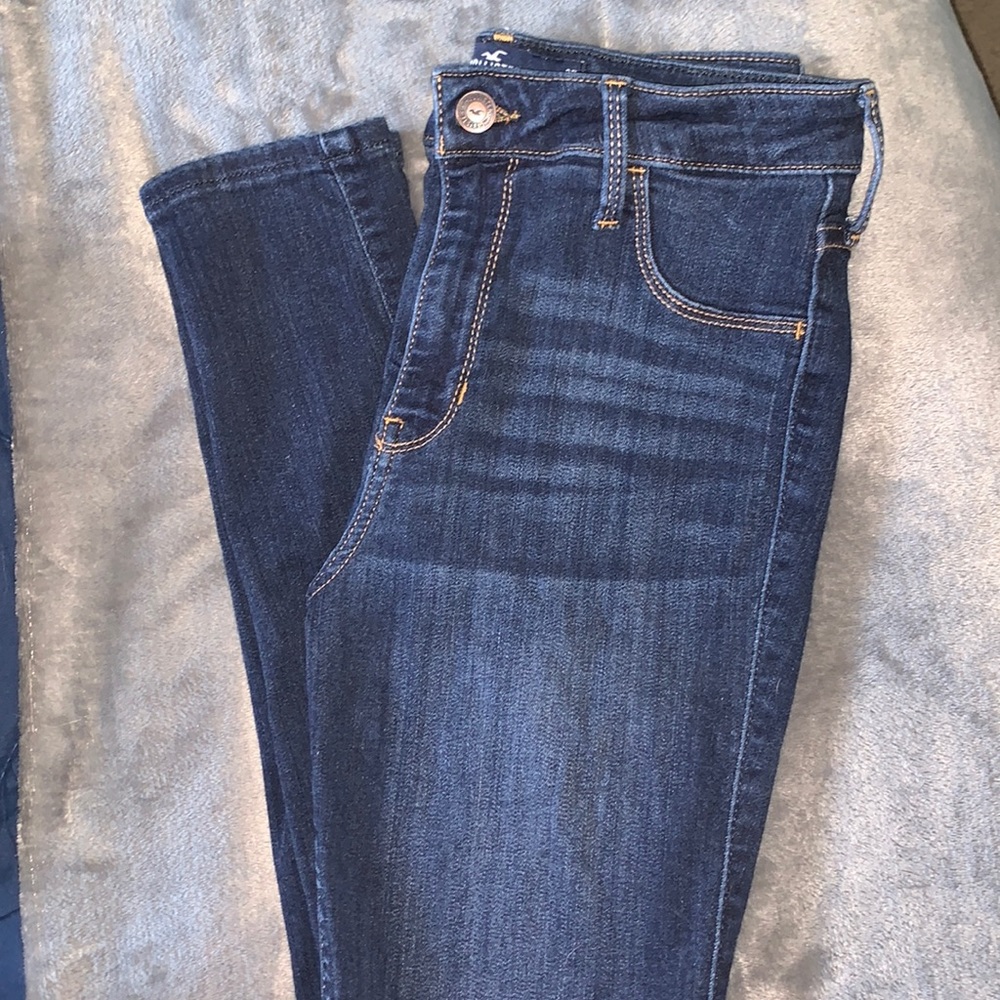 Hollister jeans